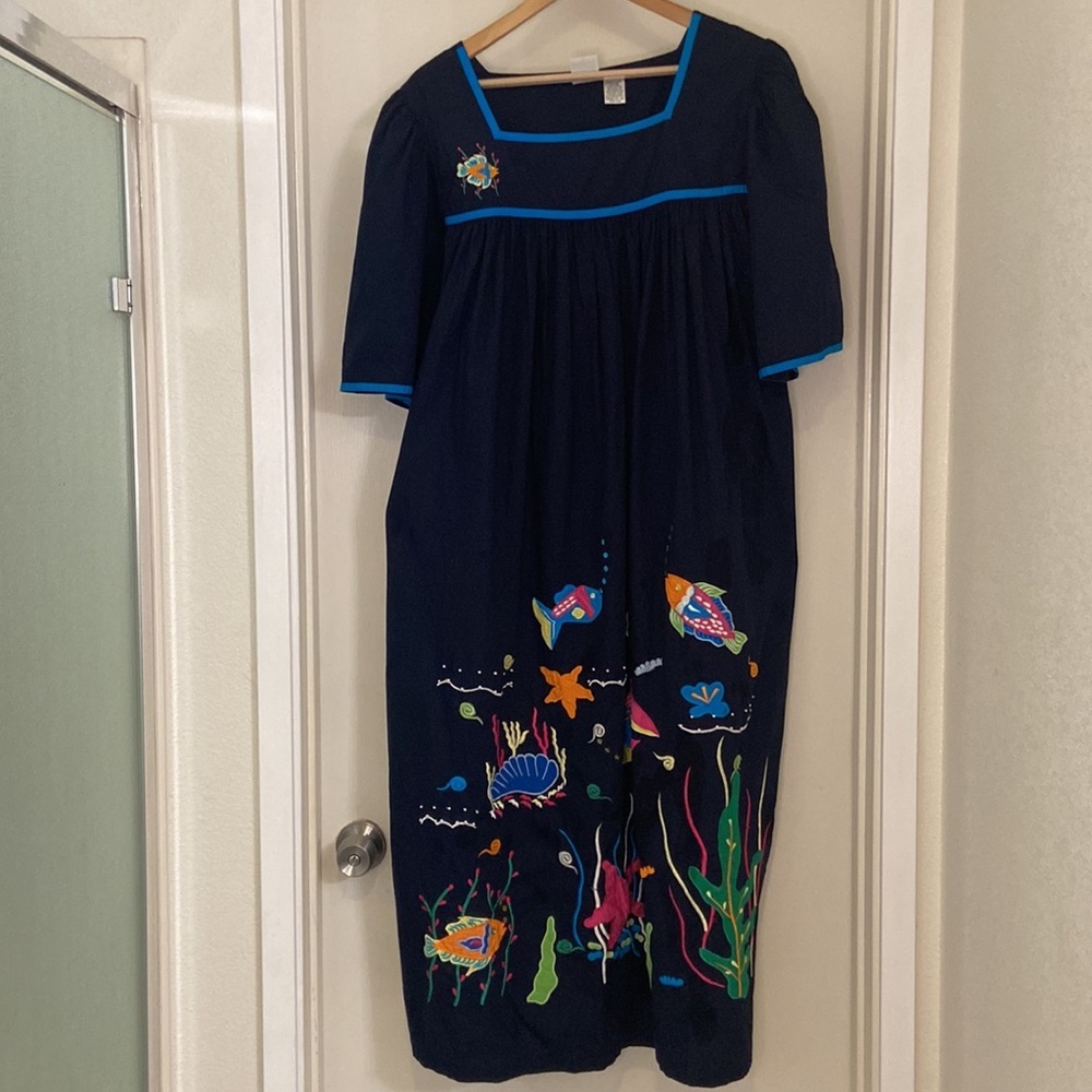 Smithsonian Institution Vintage Navy Fish Embroidered Muu Muu Maxi Dress Blue